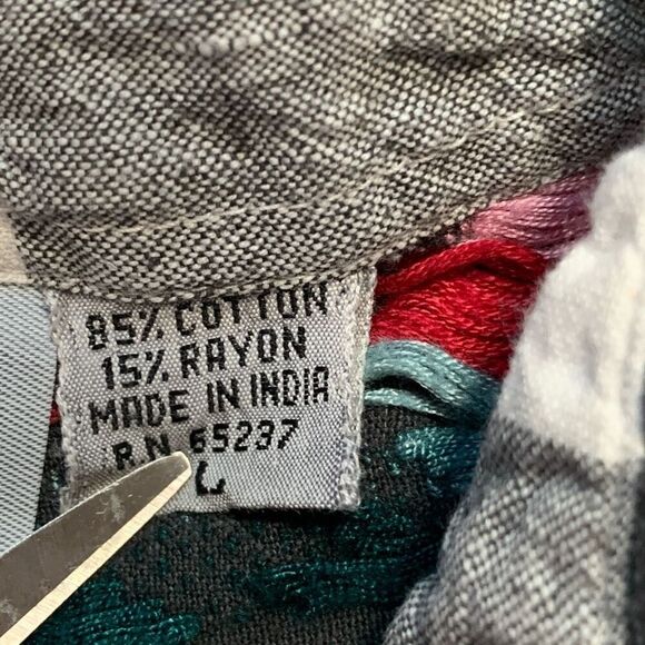 Vintage Shirt Black Oversized White Checkered Plaid Embroidered Dark Floral - Picture 9 of 12